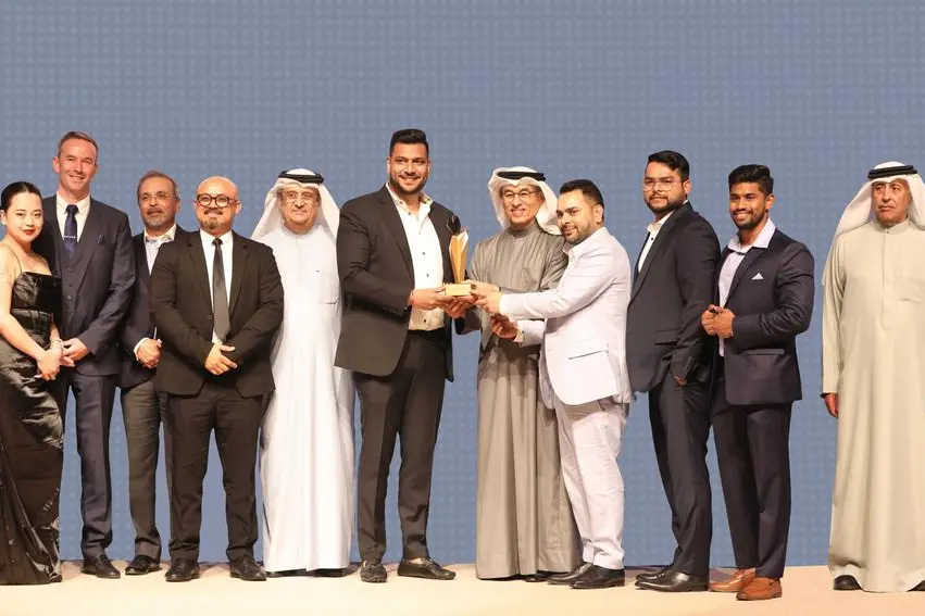 Mohamed Alabbar, Founder of Emaar Properties presents the ‘Top Broker Award’ to Sunnyy Tyagi, General Manager of Scorpion Property at 'Emaar Annual Broker Awards'. Image courtesy: Scorpion Property Source: Zawya.com