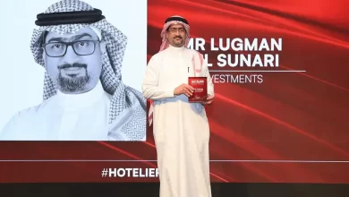 Makarem Hotels General Manager Amr Lugman Al-Sunari won the ‘Hospitality Leader of the Year’ award. Image Courtesy: Taiba Investments Source: Zawya.com